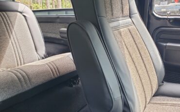 Ford-Bronco-1979-SUV-14