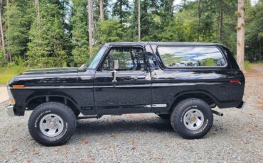 Ford-Bronco-1979-SUV-2