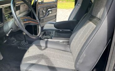 Ford-Bronco-1979-SUV-23