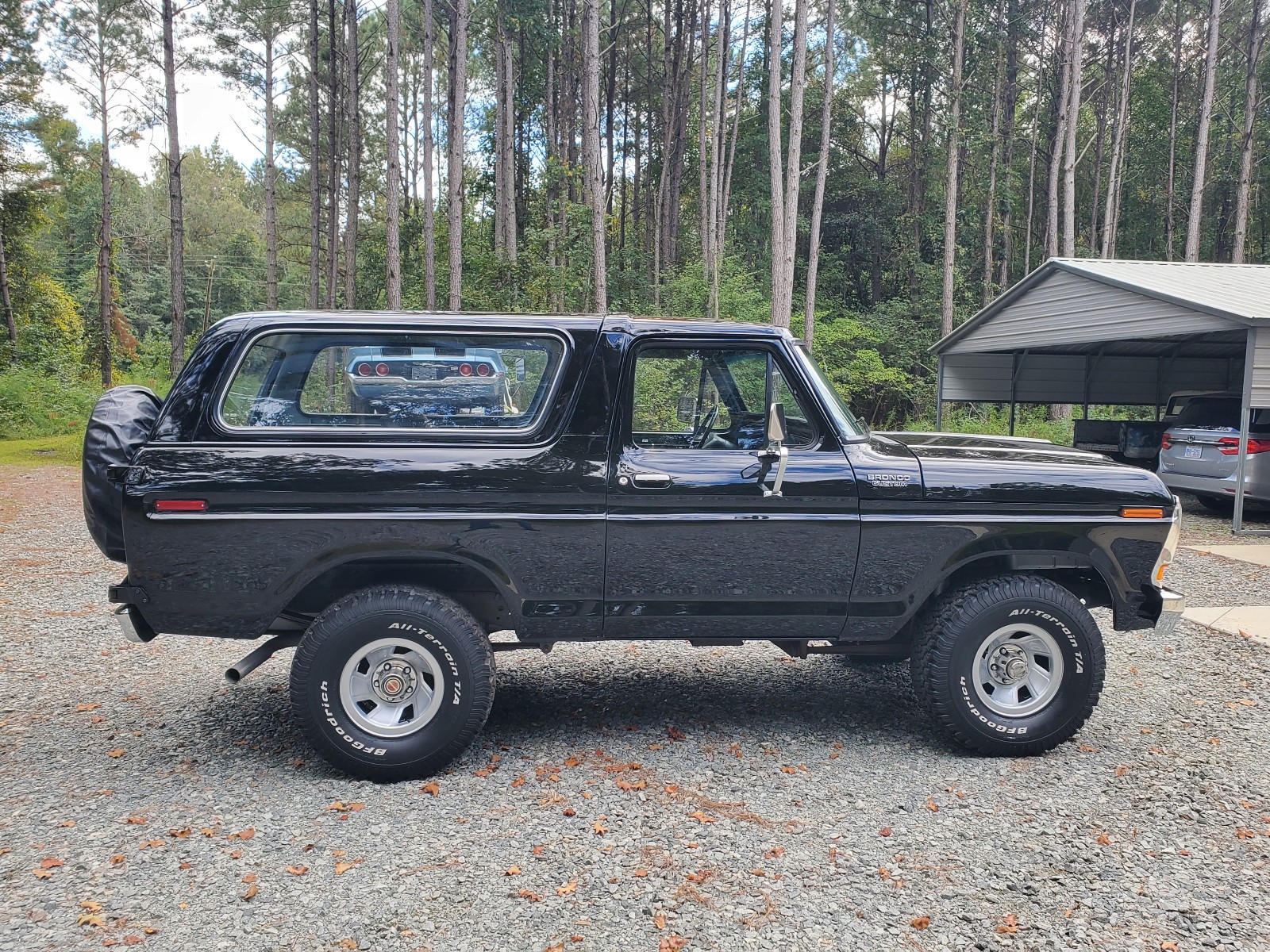 Ford-Bronco-1979-SUV-5