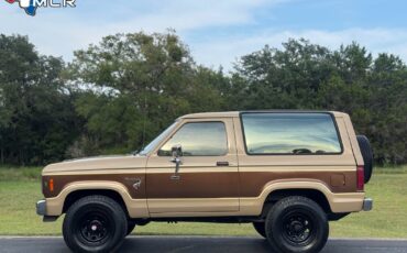 Ford-Bronco-1984-SUV-7