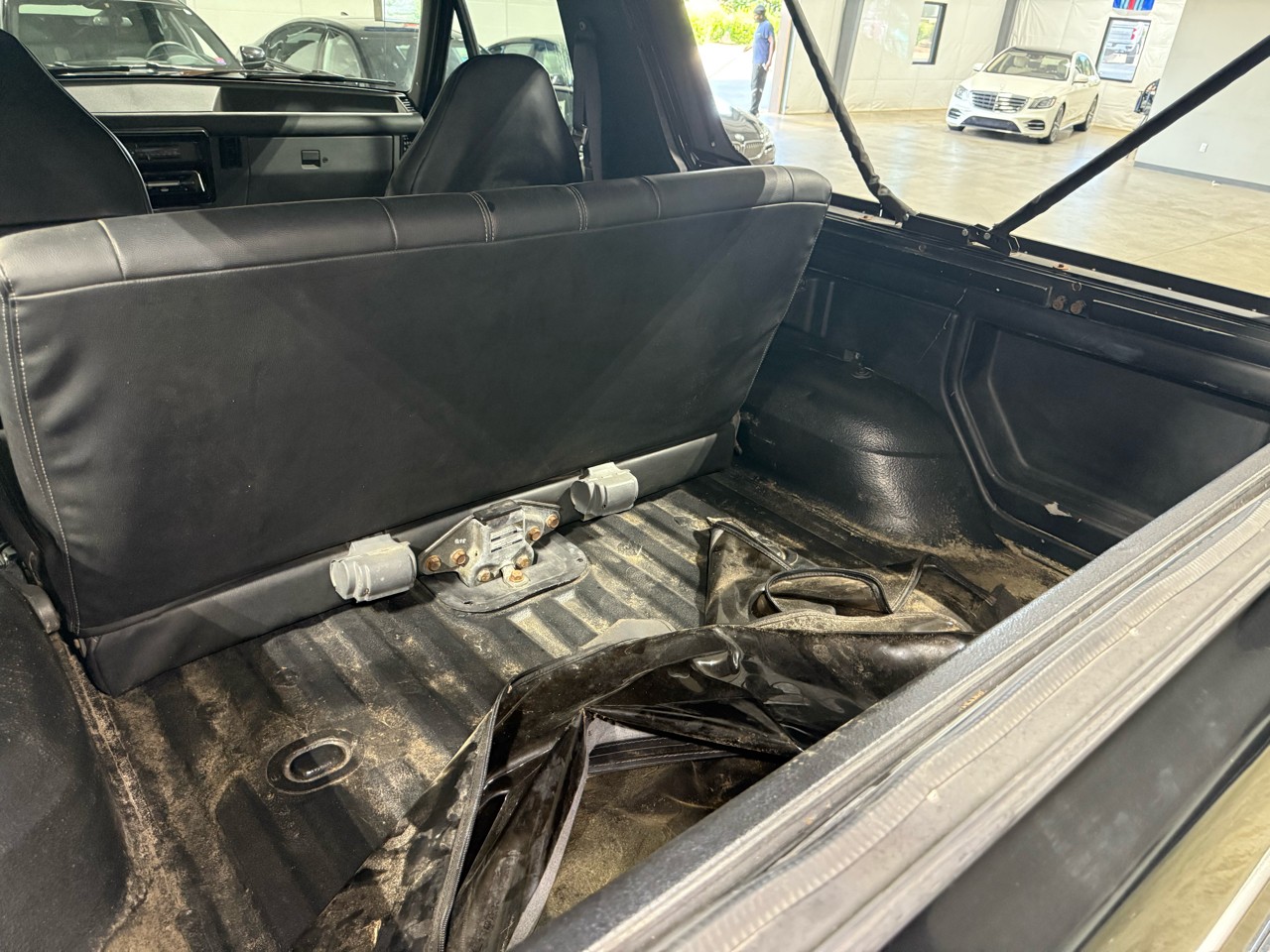 Ford-Bronco-1989-SUV-20