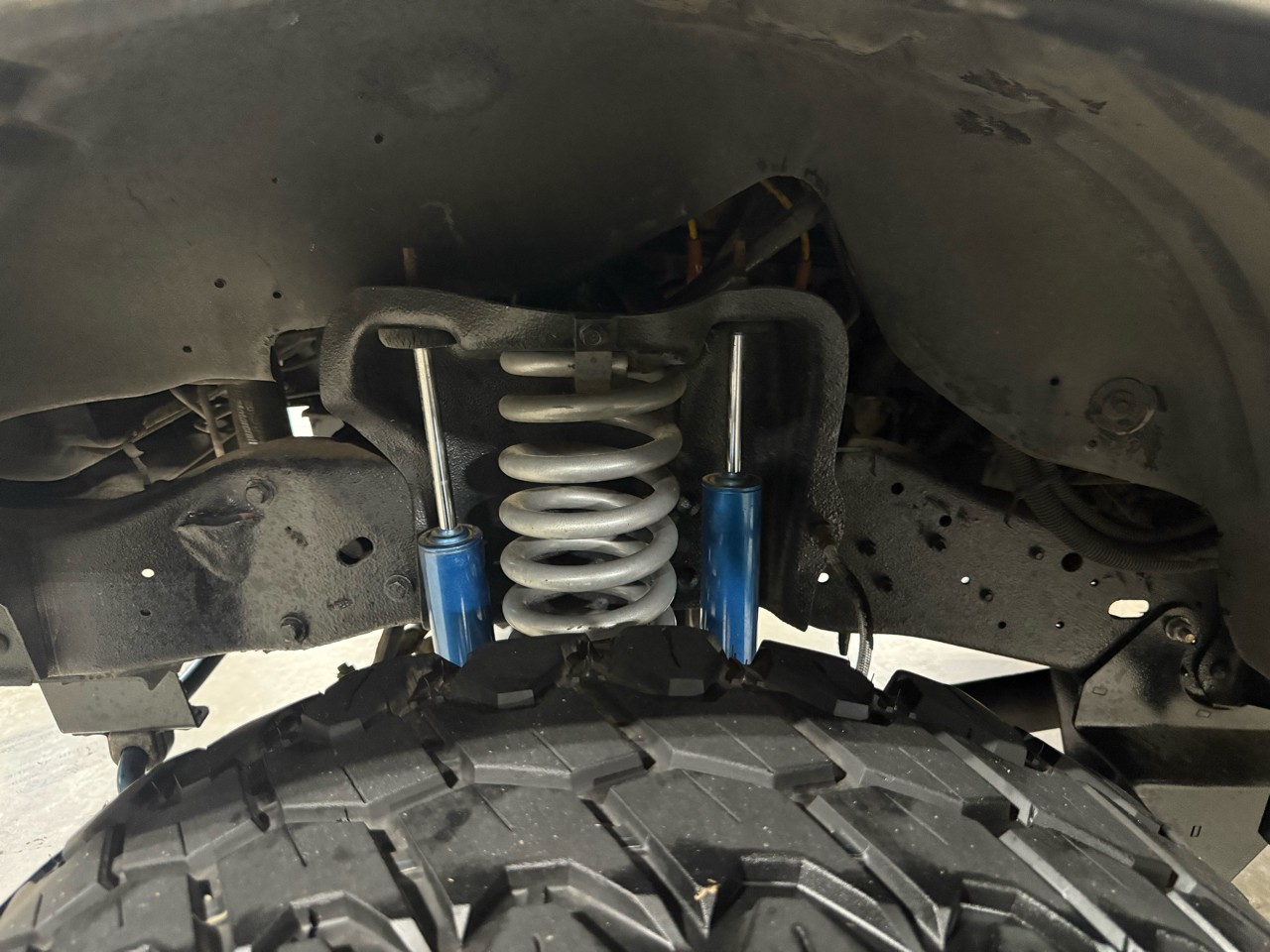 Ford-Bronco-1989-SUV-22