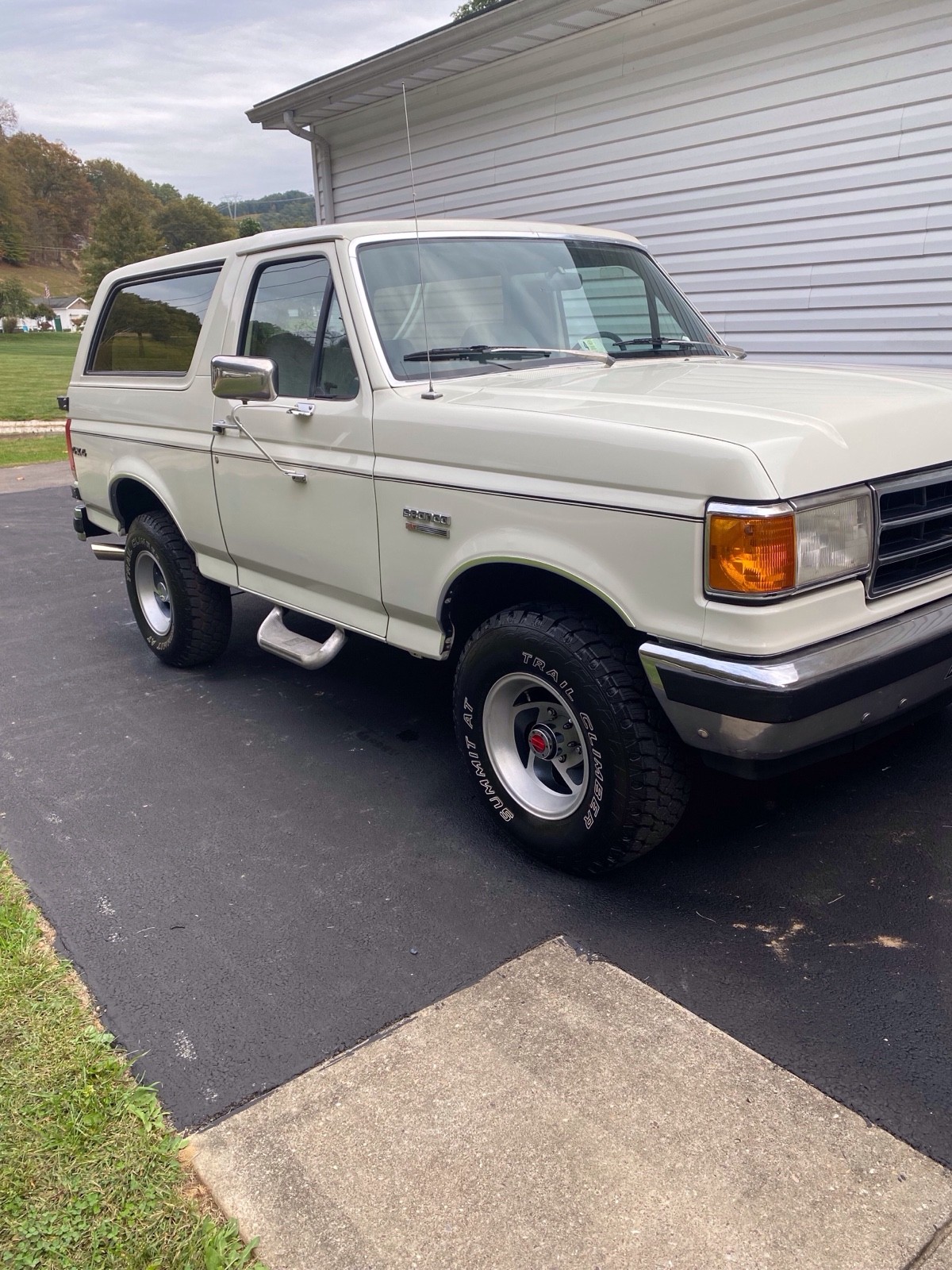 Ford Bronco 1990