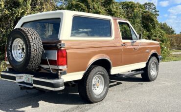 Ford-Bronco-1990-5