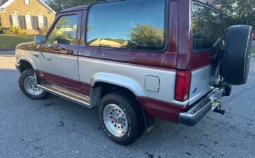 Ford-Bronco-1990-SUV-3