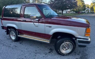 Ford-Bronco-1990-SUV