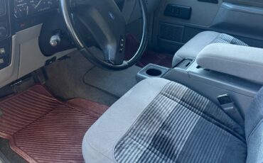 Ford-Bronco-1990-SUV-6