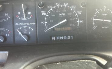 Ford-Bronco-1993-SUV-10