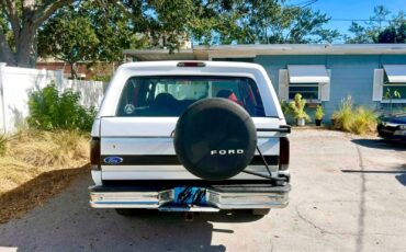 Ford-Bronco-1993-SUV-5