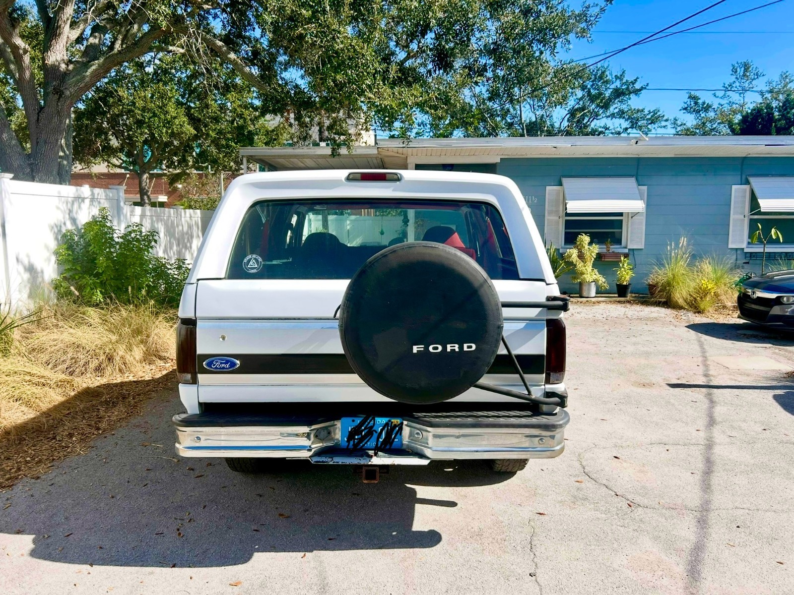 Ford-Bronco-1993-SUV-5