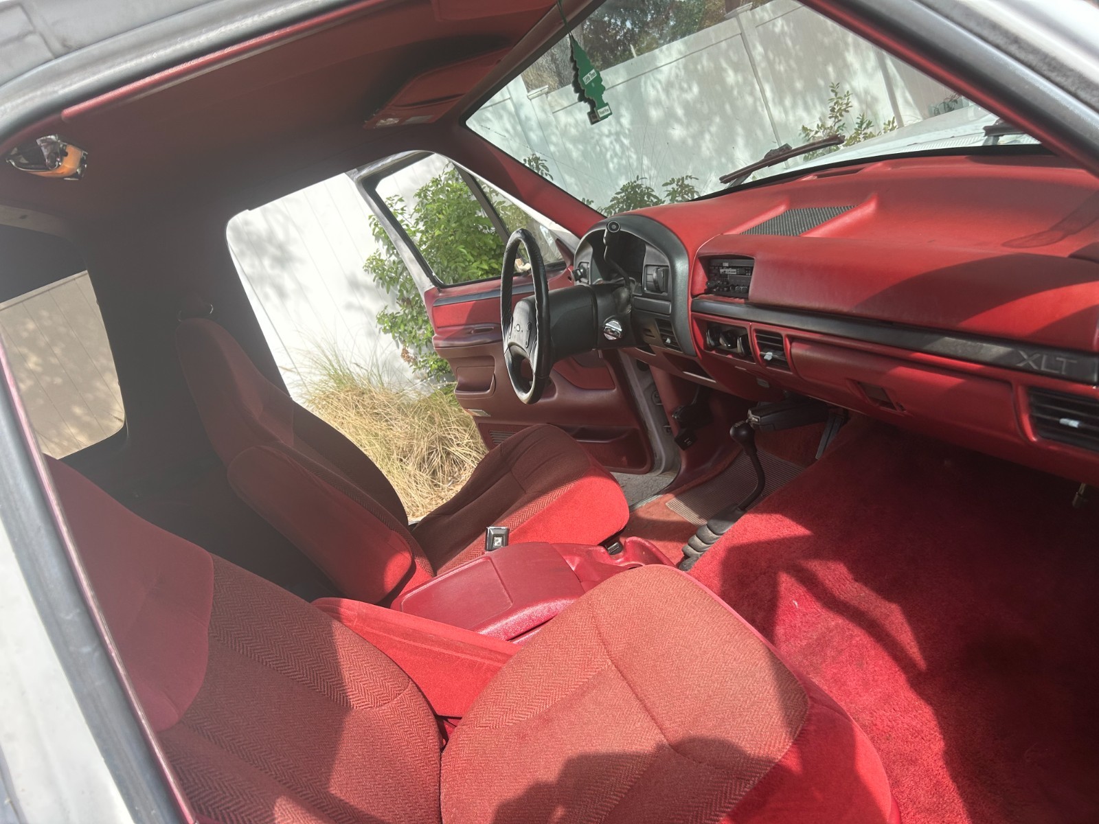 Ford-Bronco-1993-SUV-8