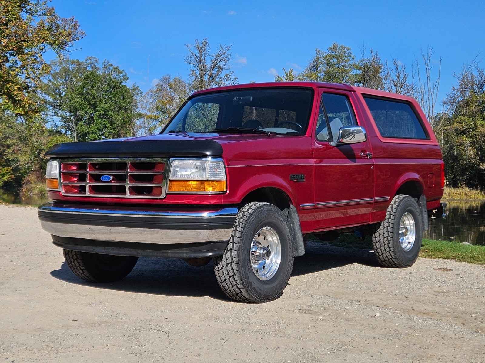 Ford-Bronco-1995-SUV-9