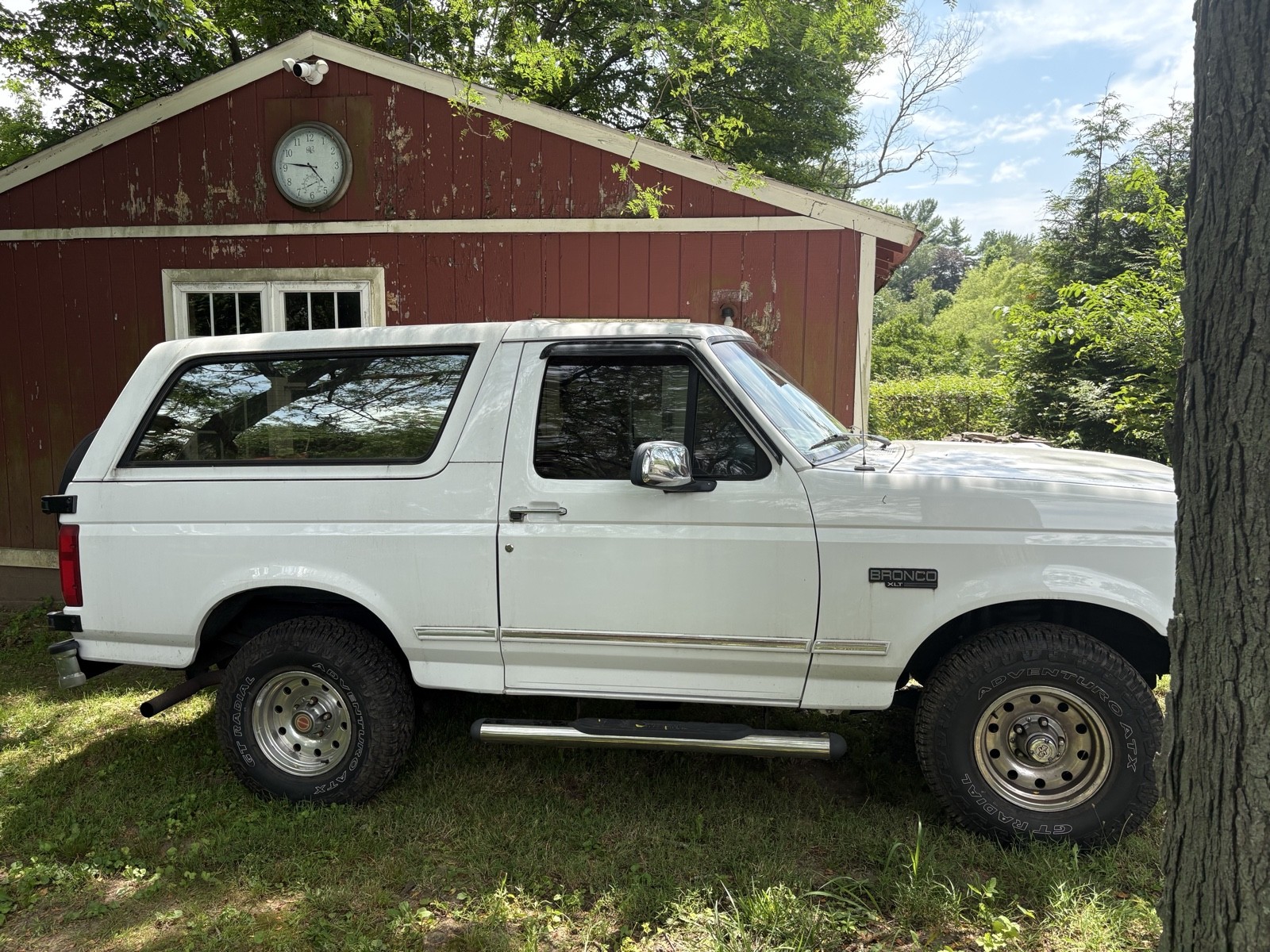 Ford-Bronco-1995