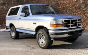 Ford-Bronco-1996-SUV-10