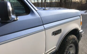 Ford-Bronco-1996-SUV-17