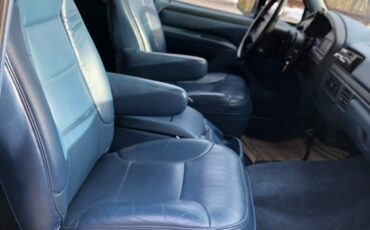 Ford-Bronco-1996-SUV-25