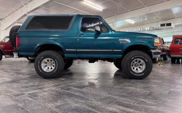 Ford-Bronco-1996-SUV