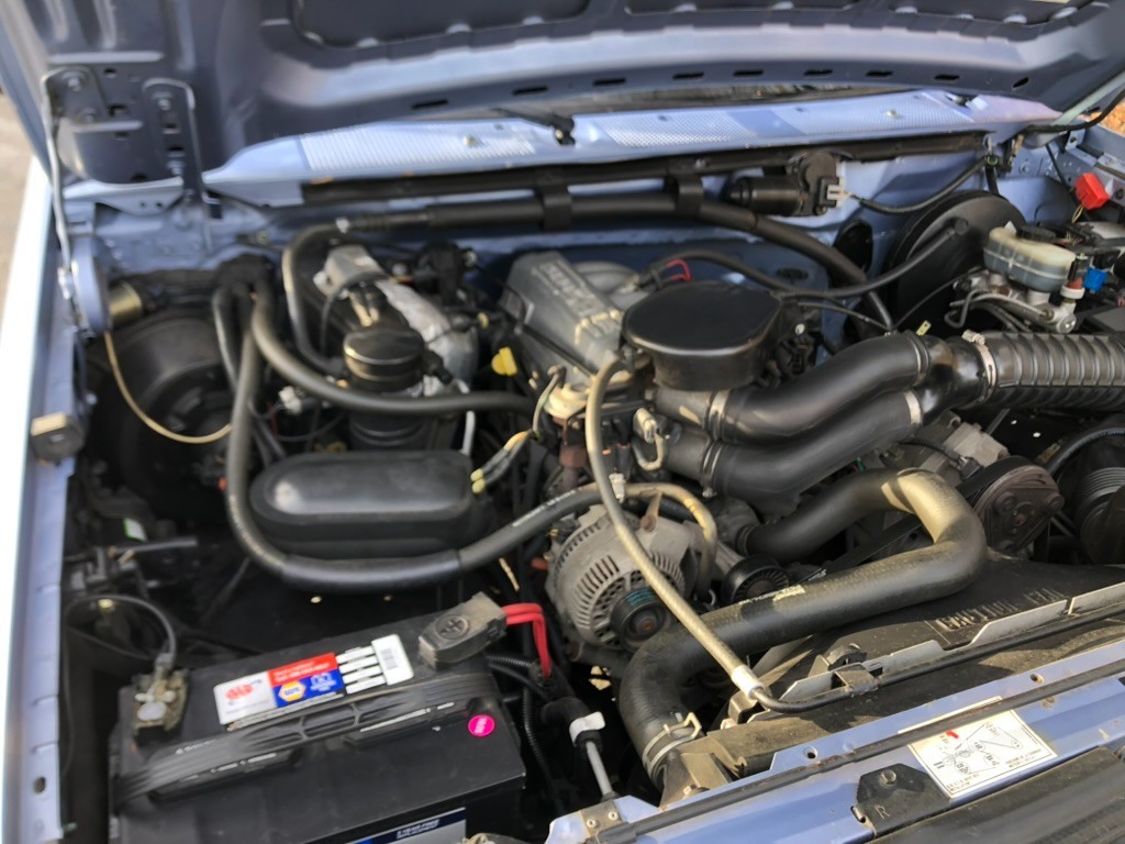 Ford-Bronco-1996-SUV-30