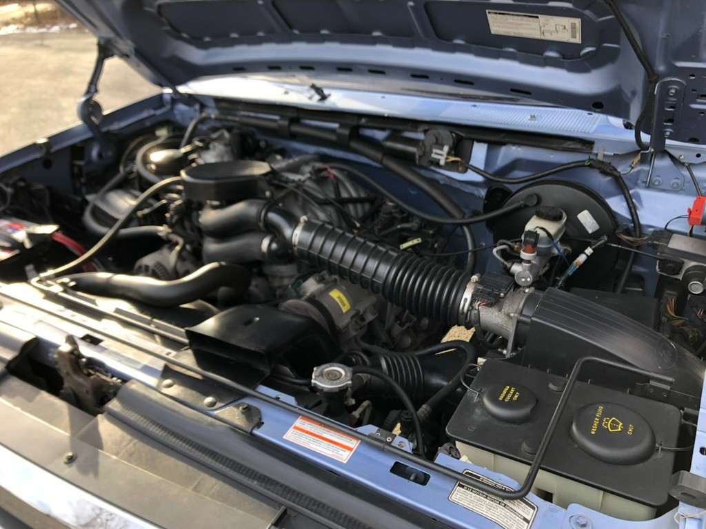 Ford-Bronco-1996-SUV-31