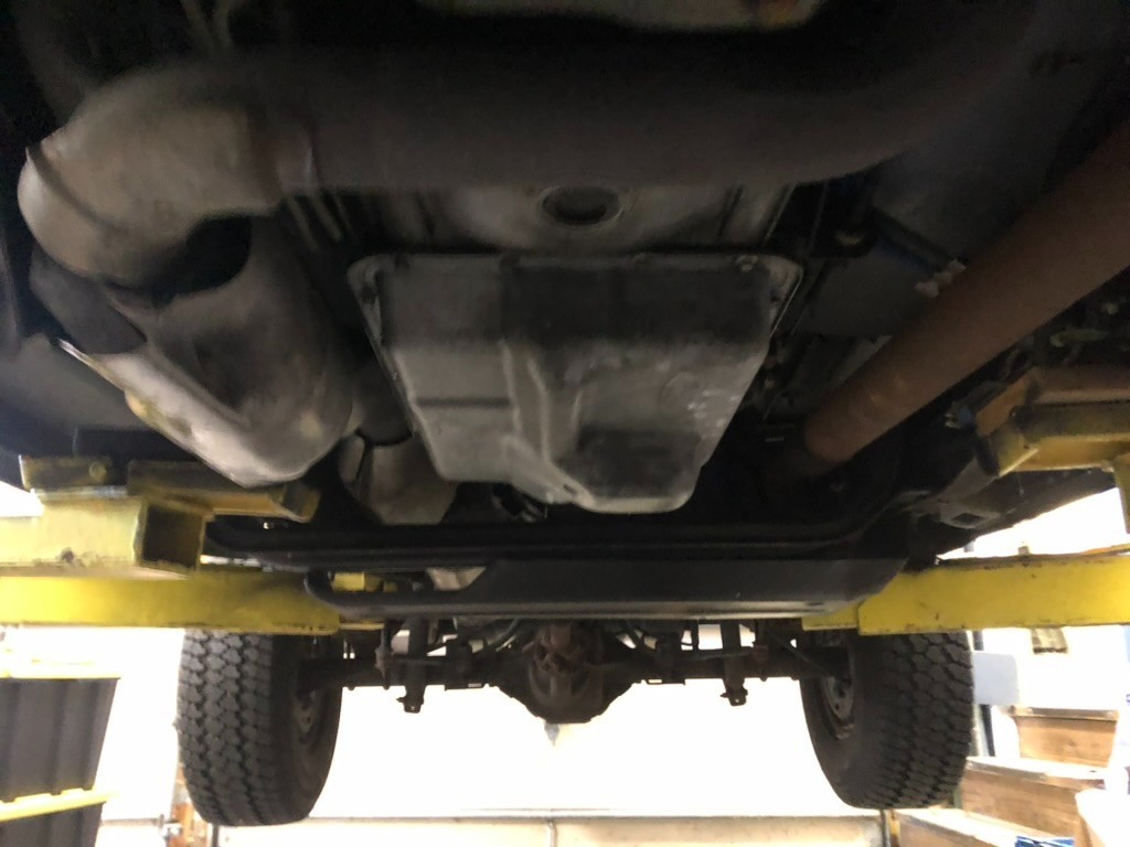 Ford-Bronco-1996-SUV-32