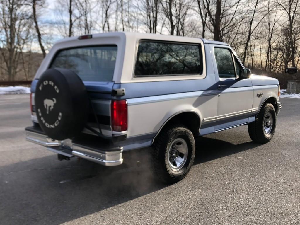 Ford-Bronco-1996-SUV-6