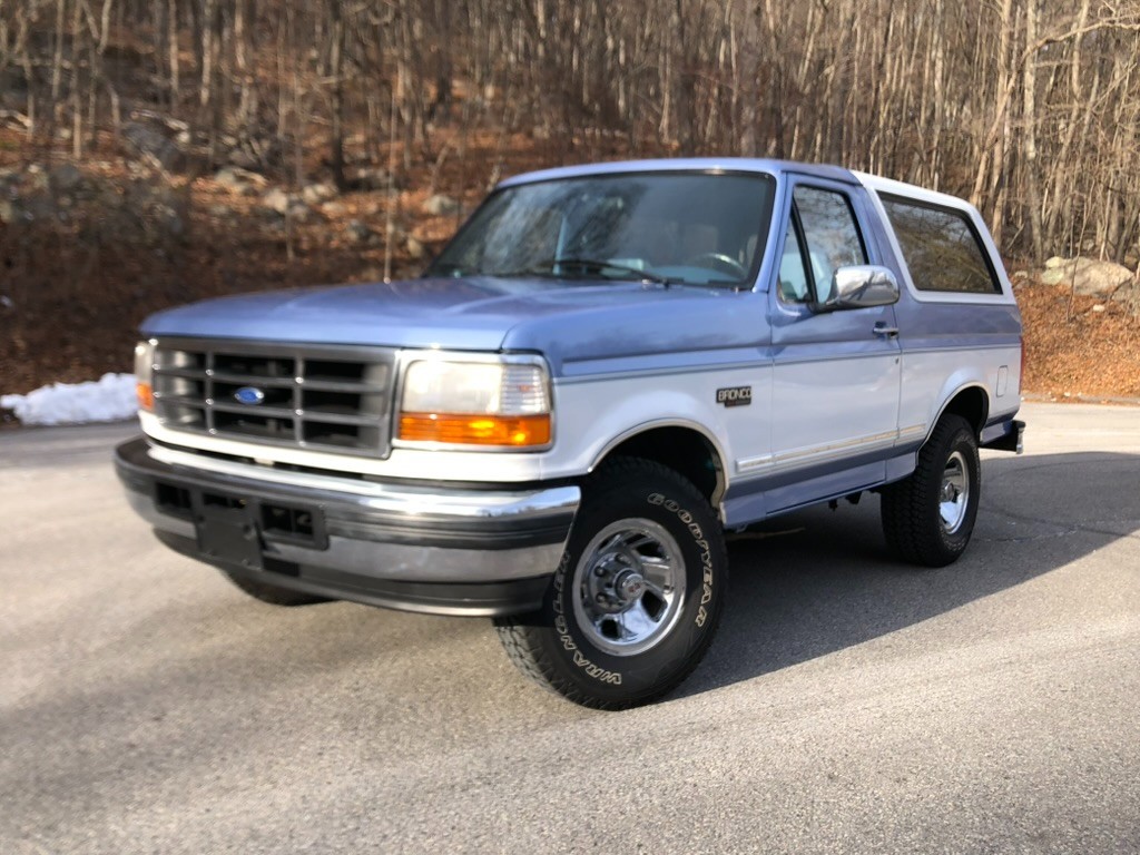 Ford-Bronco-1996-SUV-7