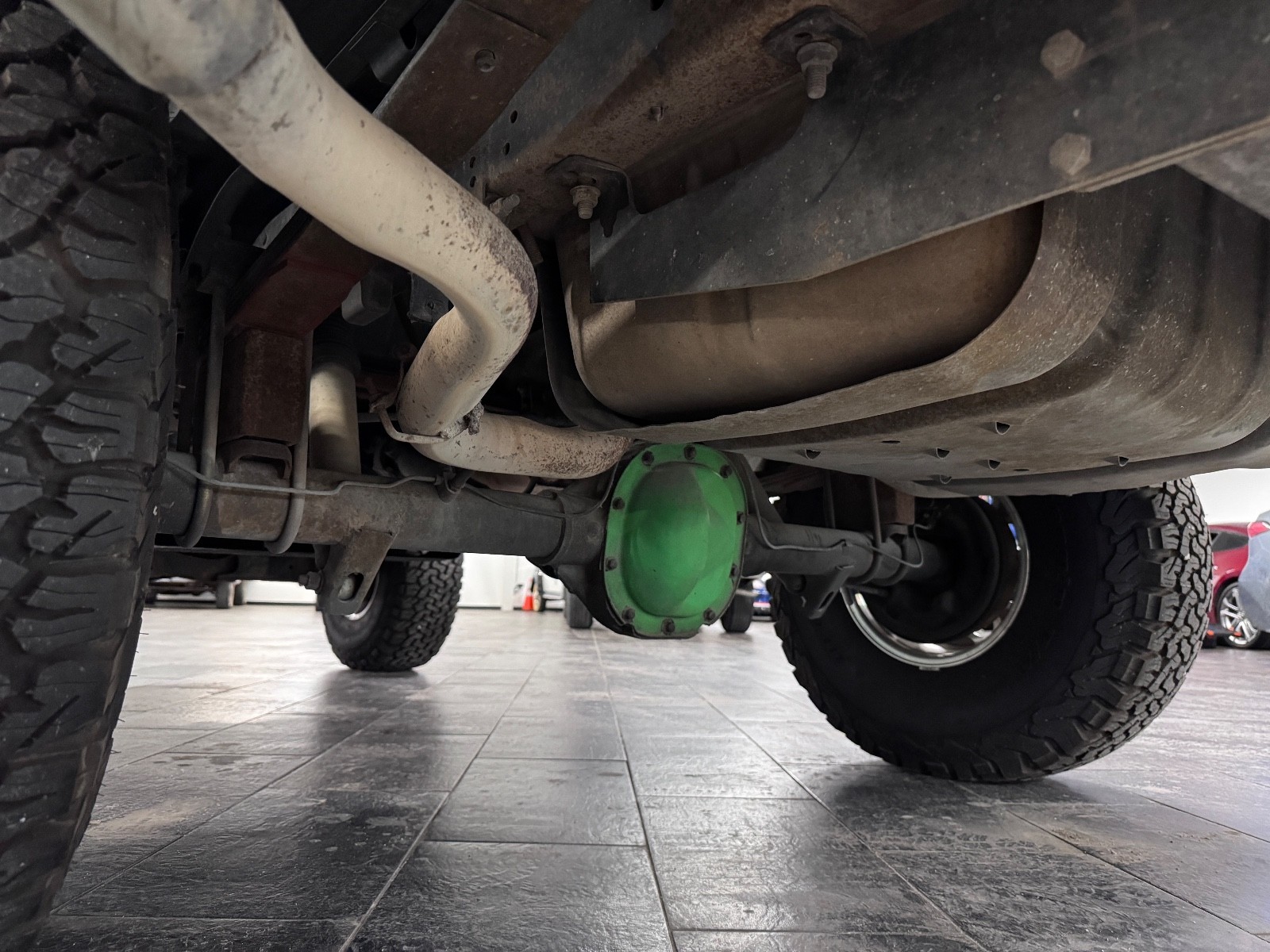 Ford-Bronco-1996-SUV-8