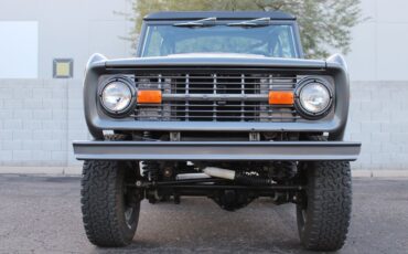 Ford-Bronco-Fuel-Injected-1977-SUV-9