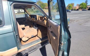 Ford-Bronco-ii-1984-4