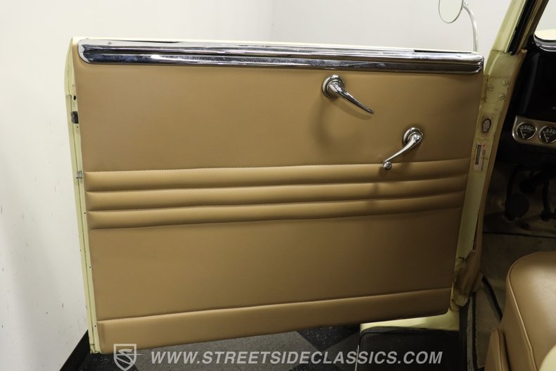 Ford-Cabriolet-1936-Yellow-Tan-31