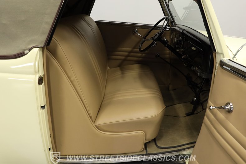 Ford-Cabriolet-1936-Yellow-Tan-37