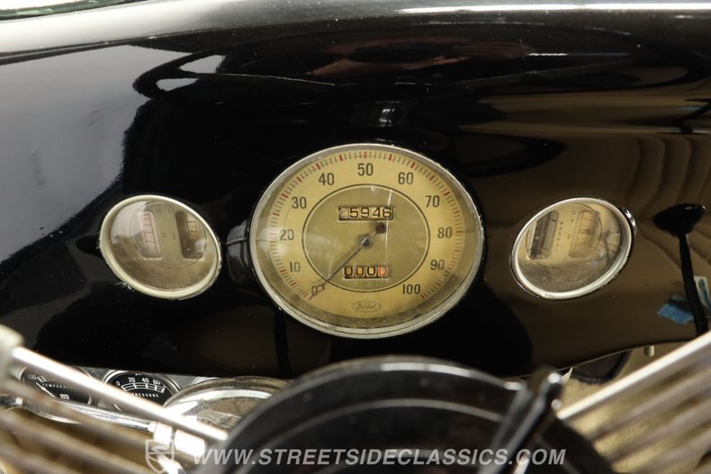 Ford-Cabriolet-1936-Yellow-Tan-4