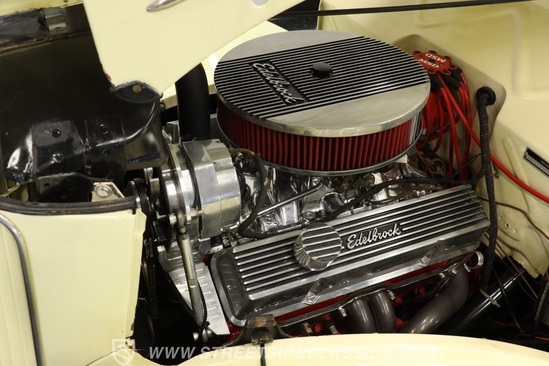 Ford-Cabriolet-1936-Yellow-Tan-45