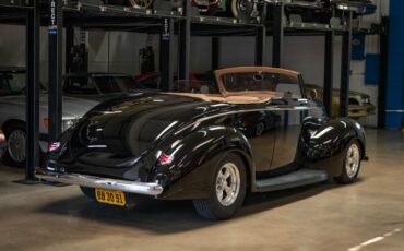 Ford-Cabriolet-1940-2-Door-Cabriolet-Custom-24