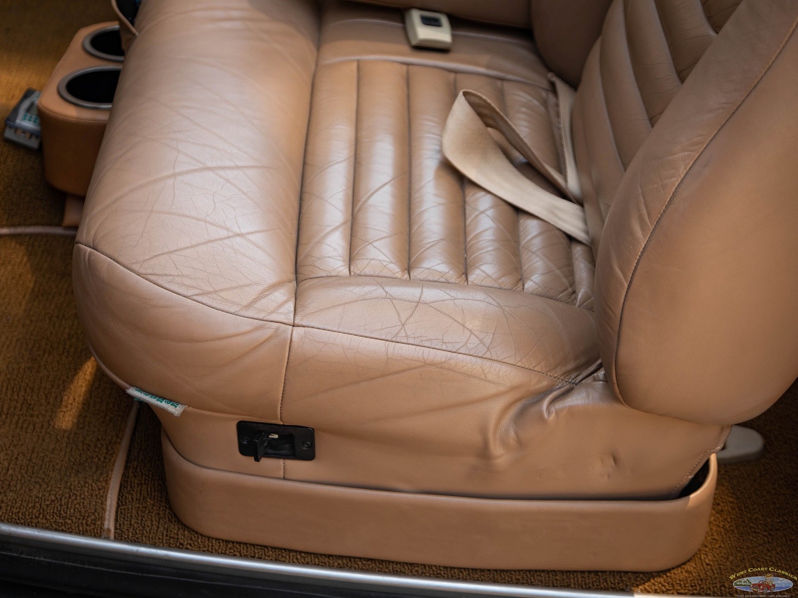 Ford-Cabriolet-1940-2-Door-Cabriolet-Custom-31