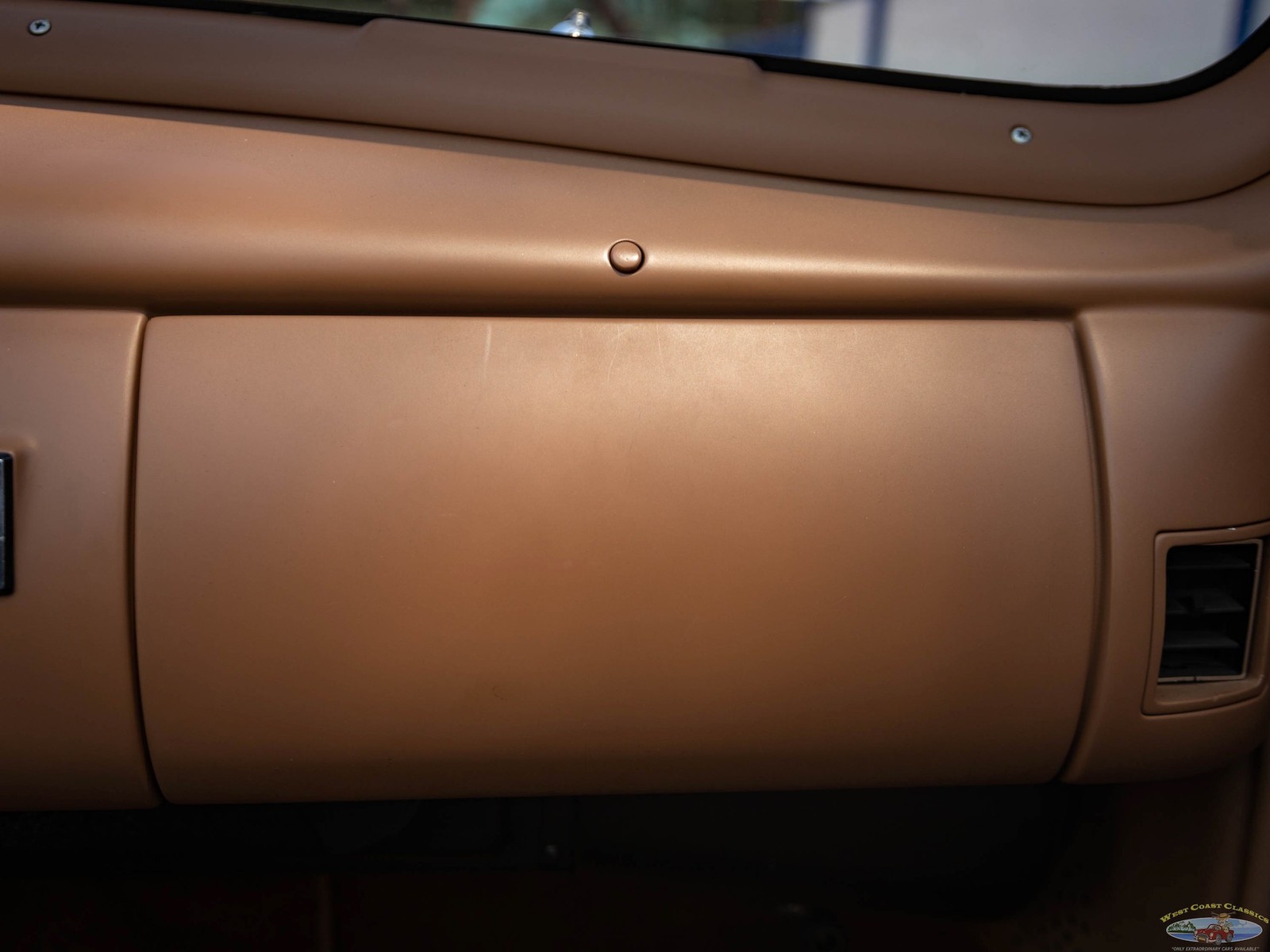 Ford-Cabriolet-1940-2-Door-Cabriolet-Custom-38