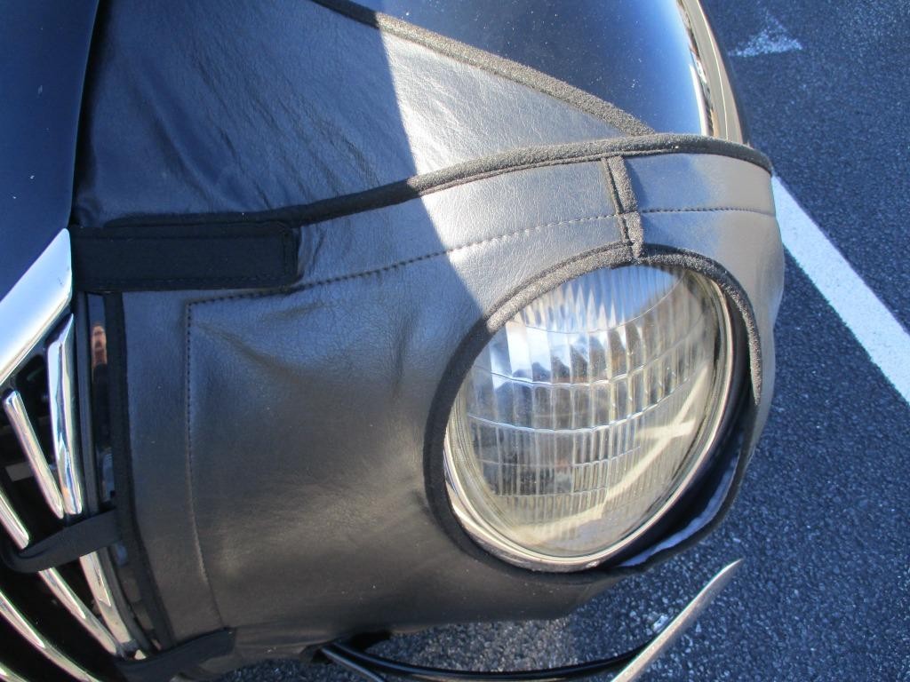 Ford-Cabriolet-Deluxe-Street-Rod-LS1-resto-mod-drivetrain-1939-9