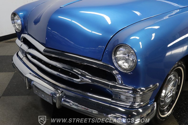 Ford-Club-1951-Blue-Dark-Blue-10