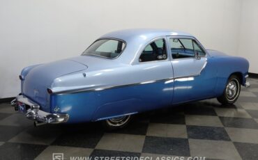 Ford-Club-1951-Blue-Dark-Blue-22