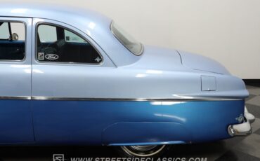 Ford-Club-1951-Blue-Dark-Blue-26