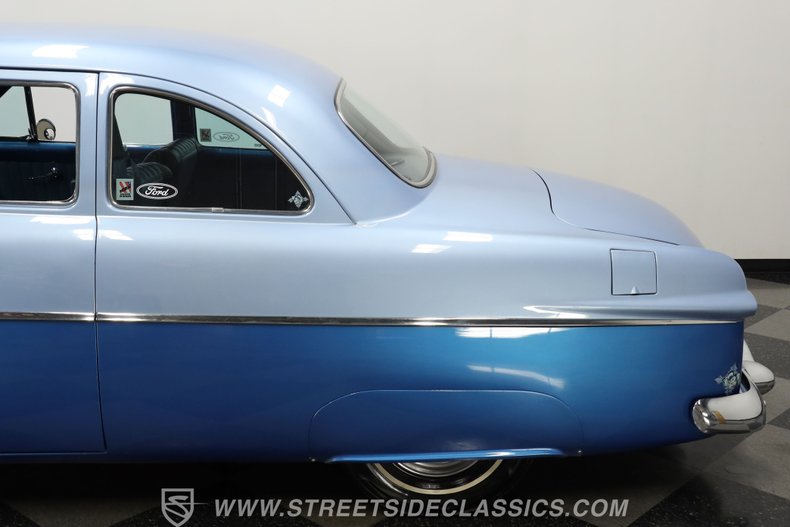 Ford-Club-1951-Blue-Dark-Blue-26