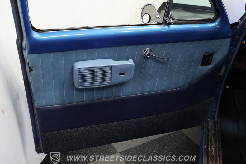 Ford-Club-1951-Blue-Dark-Blue-36