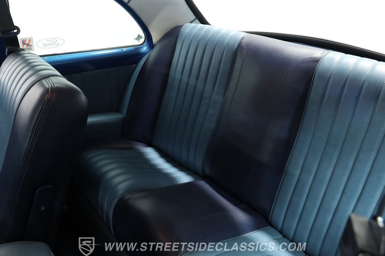 Ford-Club-1951-Blue-Dark-Blue-40