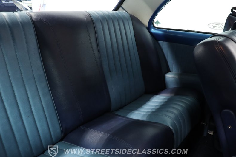 Ford-Club-1951-Blue-Dark-Blue-41