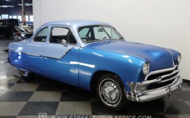 Ford-Club-1951-Blue-Dark-Blue-5