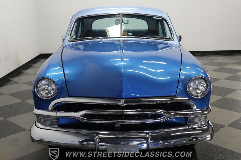 Ford-Club-1951-Blue-Dark-Blue-7