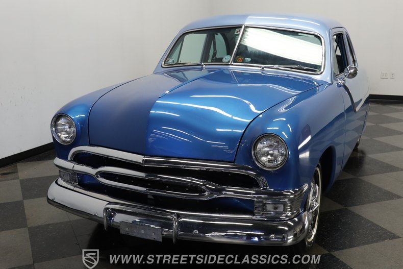 Ford-Club-1951-Blue-Dark-Blue-8
