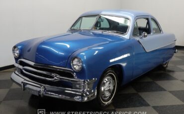 Ford-Club-1951-Blue-Dark-Blue-9