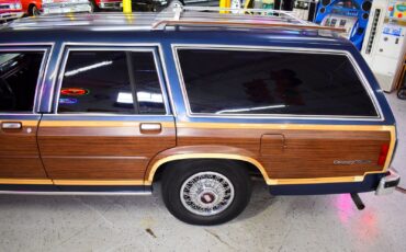 Ford-Country-Squire-1986-Wagon-16